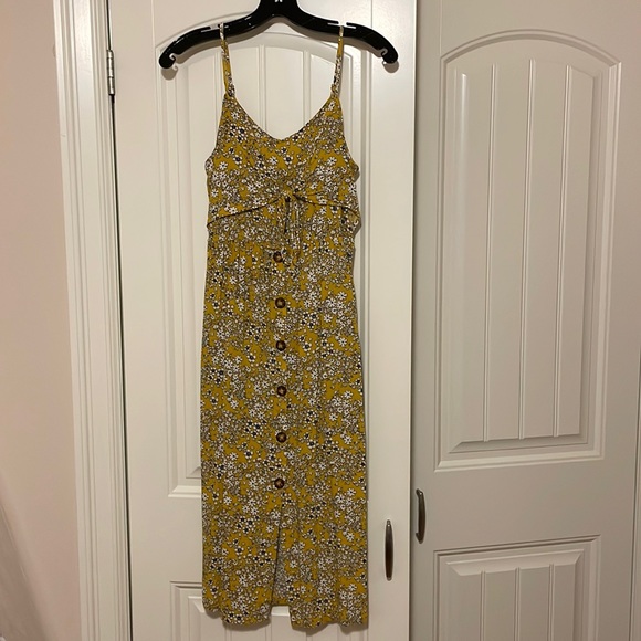 Yellow Floral Dress - Picture 1 of 5